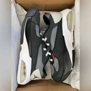 Nike - Jordan Air 200E - DC9836 060 - BLACK/UNIVERSITY RED - Size 8 Men's Shoes